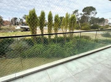 Departamento · 85m² · 3 Ambientes · 1 Cochera · Alquila Apartamento Jardines de Carrasco 2 Dormit