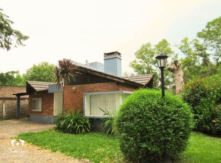 Casa · 130m² · 4 Ambientes · 1 Cochera