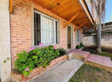 Casa · 70m² · 3 Ambientes · 2 Cocheras · Venta Casa 3 Ambientes Ituzaingo Parque y Cochera