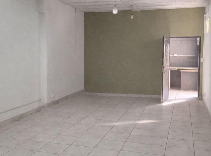 Local comercial · 42m²