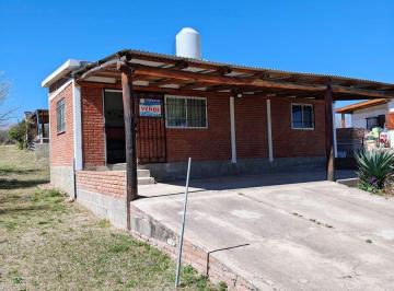 Casa de 2 ambientes, Arroyo de los Patos · 2 Casas con Pileta y Acceso Independiente — Arroyo de Los Patos — Cerca de Mina Clavero