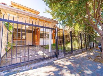 Casa · 153m² · 4 Ambientes · 1 Cochera · Venta Casa 4 Ambientes Parque en Ciudad Jardin Apto Credito