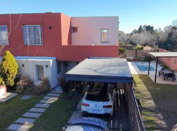 Casa · 140m² · 5 Ambientes · 2 Cocheras · Venta Casa 05 Amb Luminosa, Pileta, Cochera, Pilar del Este Barrio Casas del Este