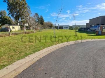 Terreno · 585m² · Terreno en Venta en Santa Lucia - Pilar del Este - Pilar