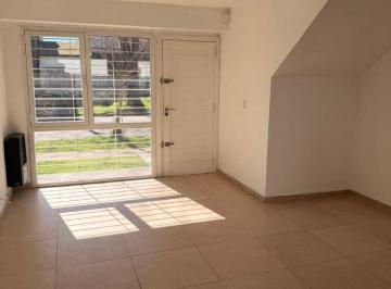 Departamento de 2 ambientes, Mar del Plata · Departamento 2 Ambientes en Planta Baja a La Calle