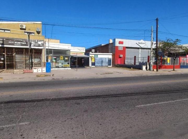 Local comercial · 200m²