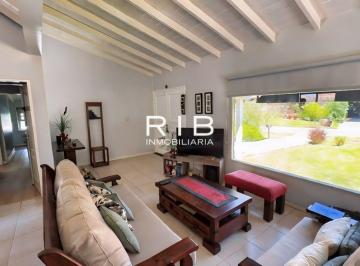 Casa de 4 ambientes, Pilar · Impecable Propiedad en Una Planta