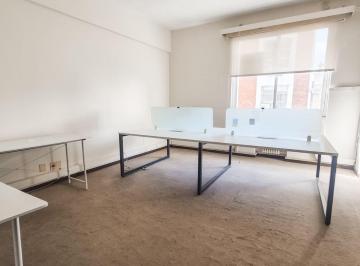 Oficina comercial · 130m² · Alquiler Oficina Ciudad Vieja - 3 Privadas