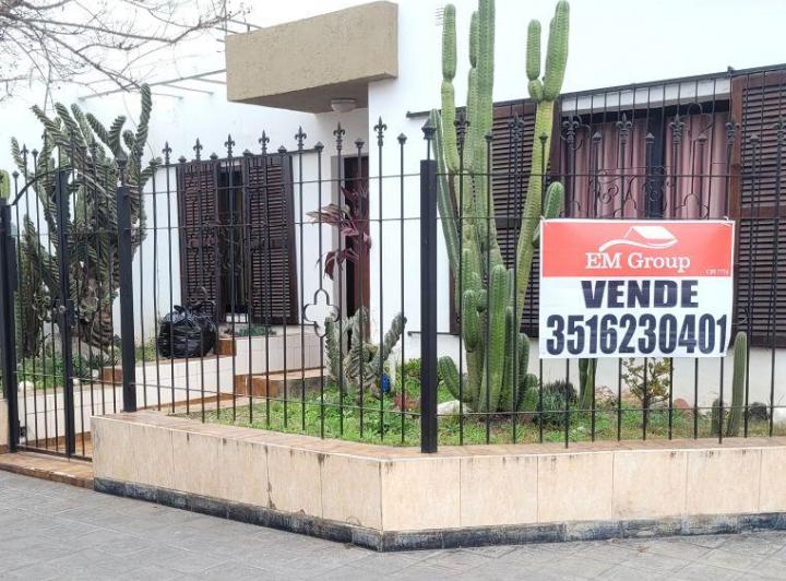 Casa · 276m² · 5 Ambientes