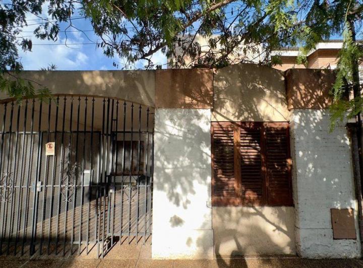 Casa · 171m² · 4 Ambientes · 1 Cochera