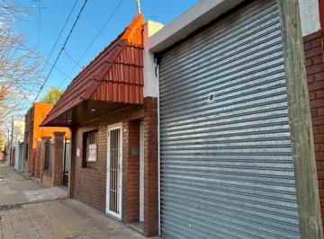 Bodega-Galpón de 3 ambientes, La Plata · Galpón con Departamento en Alquiler La Plata