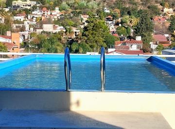 Departamento de 2 ambientes, Villa Carlos Paz · Amplo, de 1 Dormitorio y con Patio Propio | Av San Martín, Frente a Turismo.