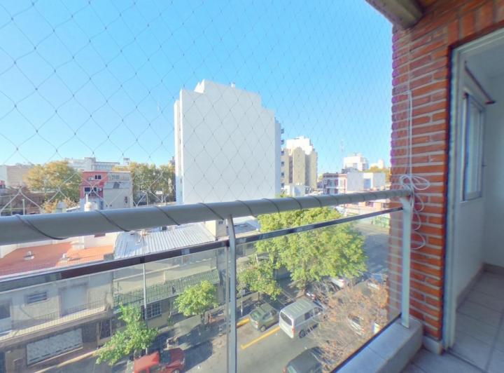 Departamento · 50m² · 2 Ambientes · 1 Cochera