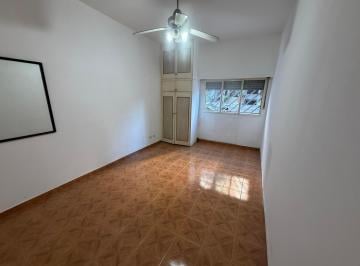 Departamento · 27m² · 1 Ambiente · Av San Pedrito 373: Alquiler de 1amb. en Planta Baja
