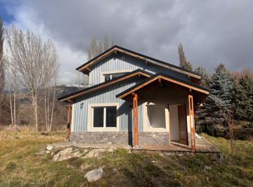 Casa · 1427m² · 2 Dormitorios · Casa en San Martin de Los Andes