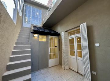 Casa · 42m² · 2 Ambientes · Casa de Pasillo 1 Dormitorio en Juan Manuel de Rosas 1300
