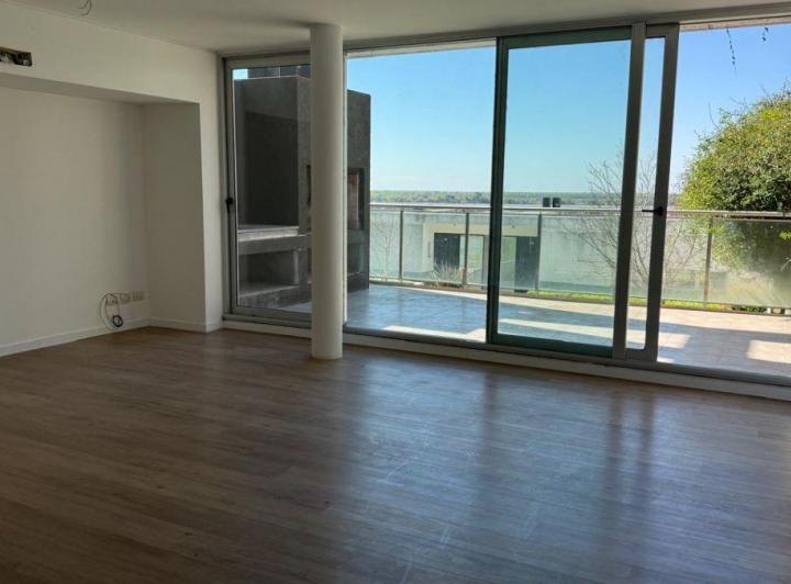 Departamento · 132m² · 5 Ambientes · 1 Cochera