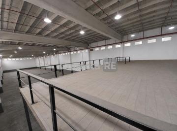 Depósito · 1895m² · Depósito 1.895 m² en Alquiler - Centro Logístico Florencio Varela