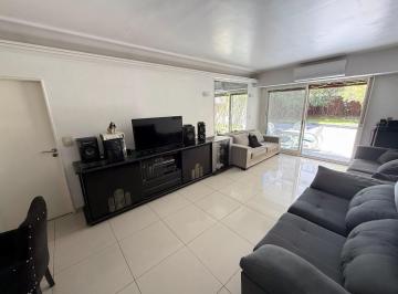 Departamento · 107m² · 5 Ambientes · 1 Cochera · Departamento Tipo Casa a La Venta en Belgrano C