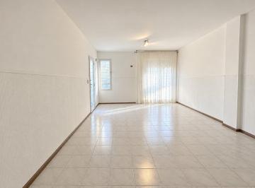 Departamento · 90m² · 5 Ambientes · Don Orione 831 Arroyito a Pasos de Bv. Avellaneda