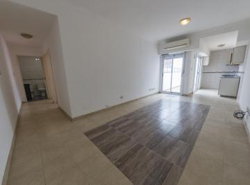 Departamento · 50m² · 3 Ambientes · Departamento 3 Amb con Balcón en Simbrón Al 5600