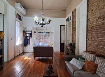 Casa · 250m² · 4 Ambientes · 2 Cocheras · Venta Casa 4 Ambientes Mas Depto de 3 Ambientes