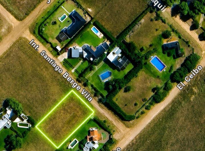 Terreno · 1150m²