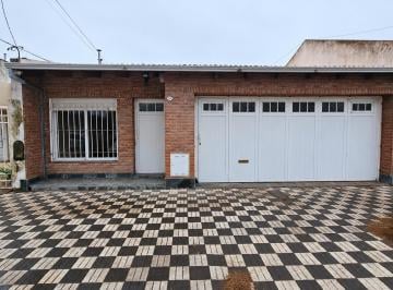 Casa de 1 ambiente, Bahía Blanca · Casa en Venta, Vicente Lopez 1063