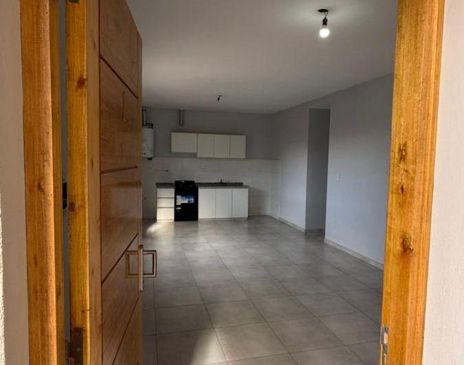 Departamento · 60m² · 4 Ambientes · 1 Cochera