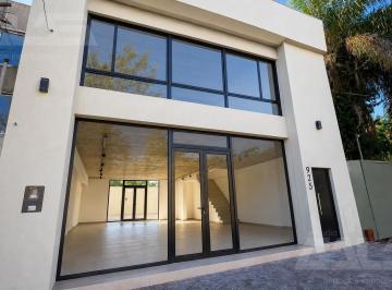 Local comercial · 243m² · 1 Ambiente · Local Comercial a Estrenar | 242 m² Cubiertos 80 m² de Patio | Centro de Ituzaingó Norte