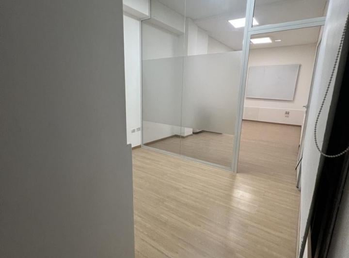 Oficina comercial · 28m²
