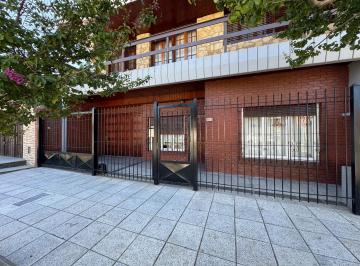 Imagen1 · Chalet de 6 Ambientes y Galpón a La Venta