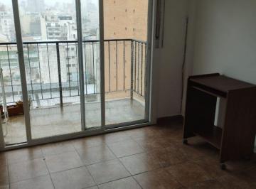 Departamento de 2 ambientes, Almagro · Alquiler 2 Amb. Boca de Subte Linea a