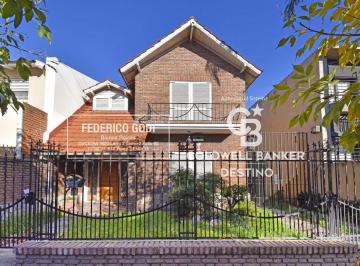 Casa · 186m² · 5 Ambientes · 4 Cocheras · Venta Casa 4 Ambientes Ramos Mejía Parque, Pileta y Cochera