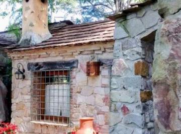 MPV-MPV-54_2 · Venta de Casa de Estilo Campestre en Entorno Natural con Piscina y Gran Parque
