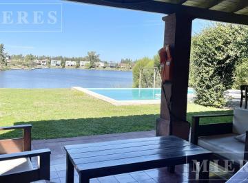 Casa · 240m² · 4 Ambientes · 2 Cocheras · Alquiler de Verano a La Laguna en San Agustin, Villanueva.
