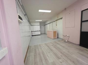 Local comercial · 40m² · 1 Ambiente · Local Caballito Apto Varios Rubos. Excelente Ubicacion