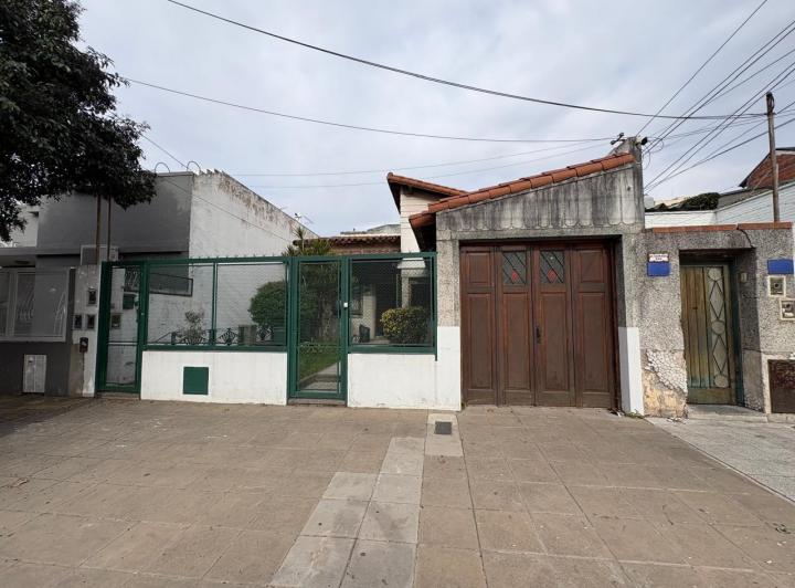 Casa · 85m² · 3 Ambientes · 1 Cochera