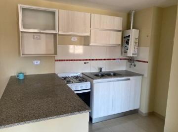 Departamento de 1 ambiente, Córdoba · Alquiler Dpto - 1 Dorm con Amplio Placard - Balcon Frente - Diseño y Confort!