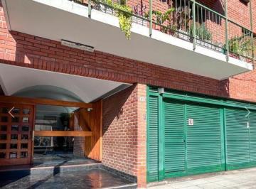 Departamento · 59m² · 3 Ambientes · 1 Cochera · Chivilcoy 100 Departamento de 3 Ambientes en Floresta Venta