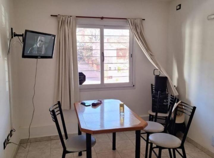 Departamento · 40m² · 2 Ambientes · 1 Cochera