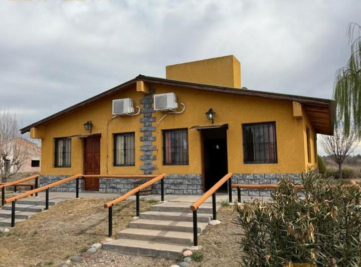 Casa · 15000ha · 2 Ambientes · 1 Cochera