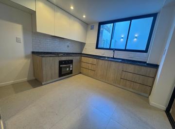 Casa · 82m² · 4 Ambientes · Casa en Venta en Una de Las Mejores Zonas de Rosario
