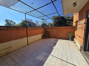 Departamento · 40m² · 2 Ambientes · 1 Cochera · Departamento Alquiler en Chile y Centenario, San Isidro con Patio y Cochera