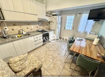 PH · 97m² · 3 Ambientes · 1 Cochera · PH en Castelar Norte
