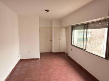 Departamento de 3 ambientes, La Plata · Departamento 2 Dorm. y Cochera en Alquiler en La Plata