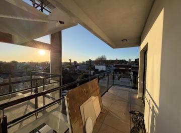 Departamento · 73m² · 3 Ambientes · 1 Cochera · Departamento Tres Ambientes Cochera en Alquiler Bernal Centro