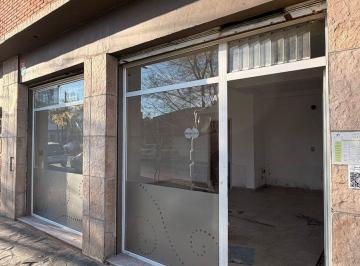 Imagen1 · Local Comercial en Alquiler en Parque Luro