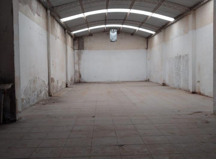 Bodega-Galpón · 220m²