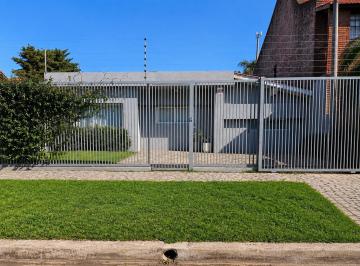 Casa · 140m² · 3 Ambientes · 1 Cochera · Casa en Castelar Norte